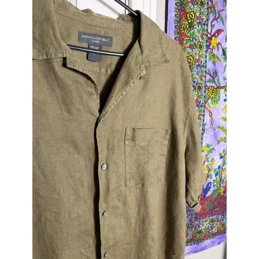 Banana Republic 100% Linen Shirt Mens L Olive Green Camp Collar Short Sleeve